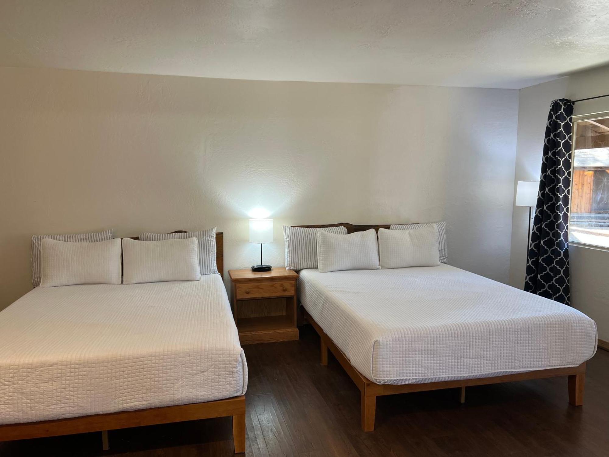 Timberlodge Inn ไพน์ท็อป-เลคไซด์ ห้อง รูปภาพ