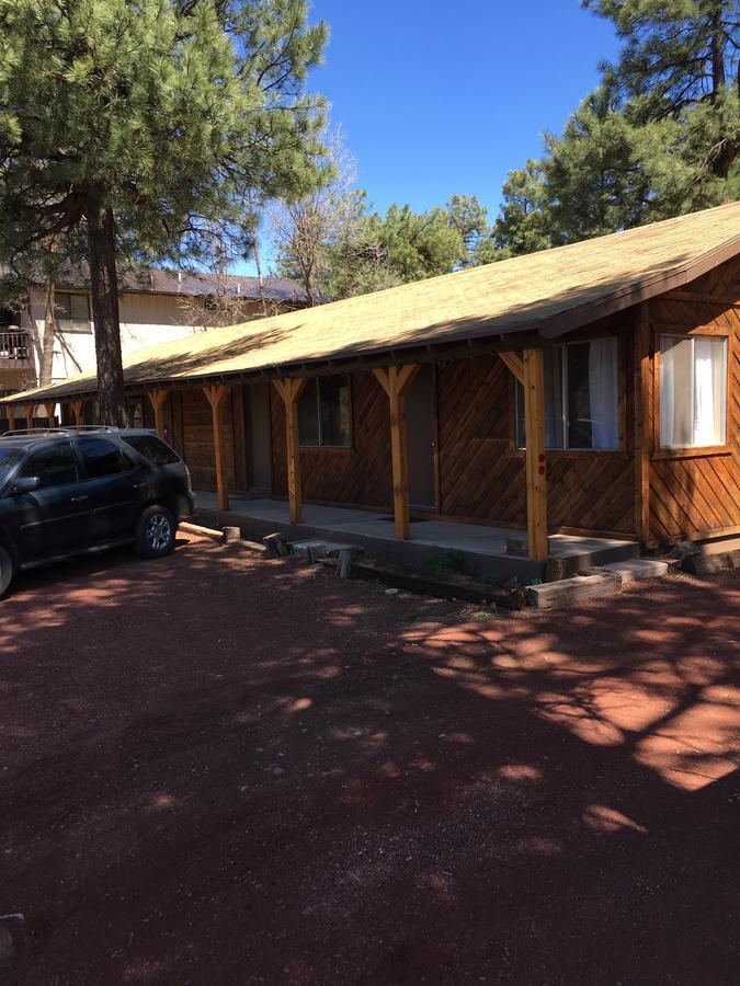 Timberlodge Inn ไพน์ท็อป-เลคไซด์ ภายนอก รูปภาพ